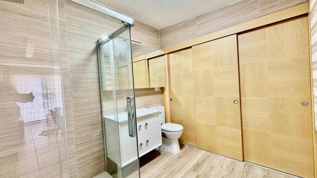 Venta - Chalet - Orihuela - La Zenia