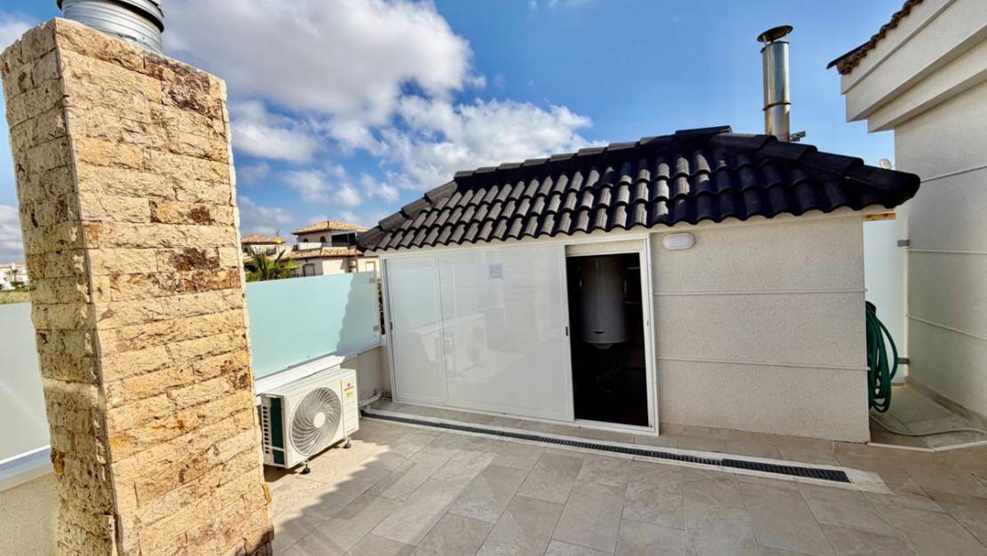 Venta - Chalet - Orihuela - La Zenia