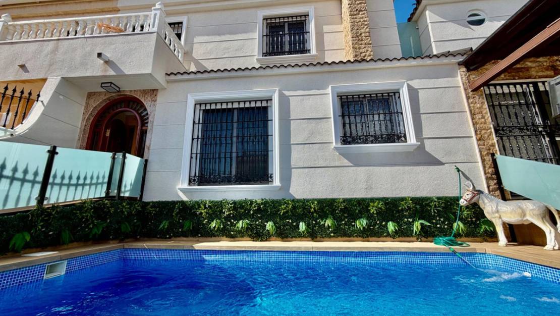 Venta - Chalet - Orihuela - La Zenia