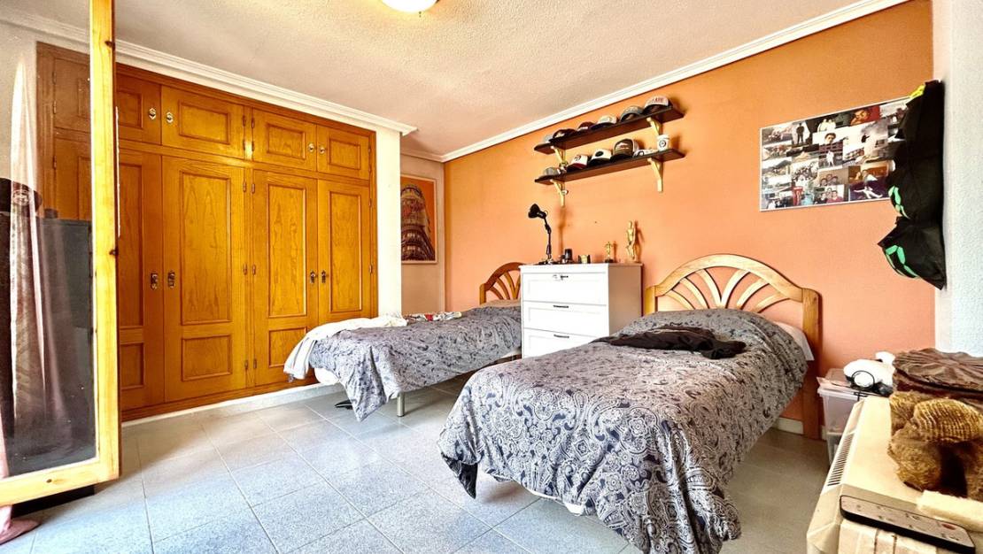 Venta - Chalet - Orihuela - La Zenia