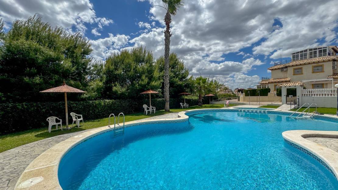 Venta - Chalet - Orihuela - La Zenia