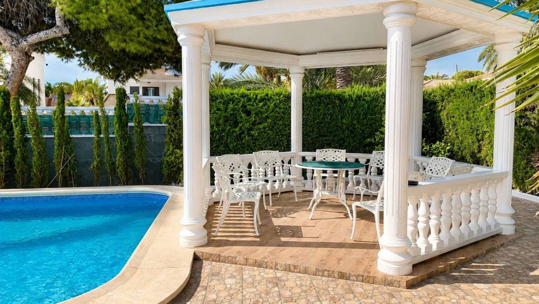 Venta - Chalet - Orihuela - La Zenia