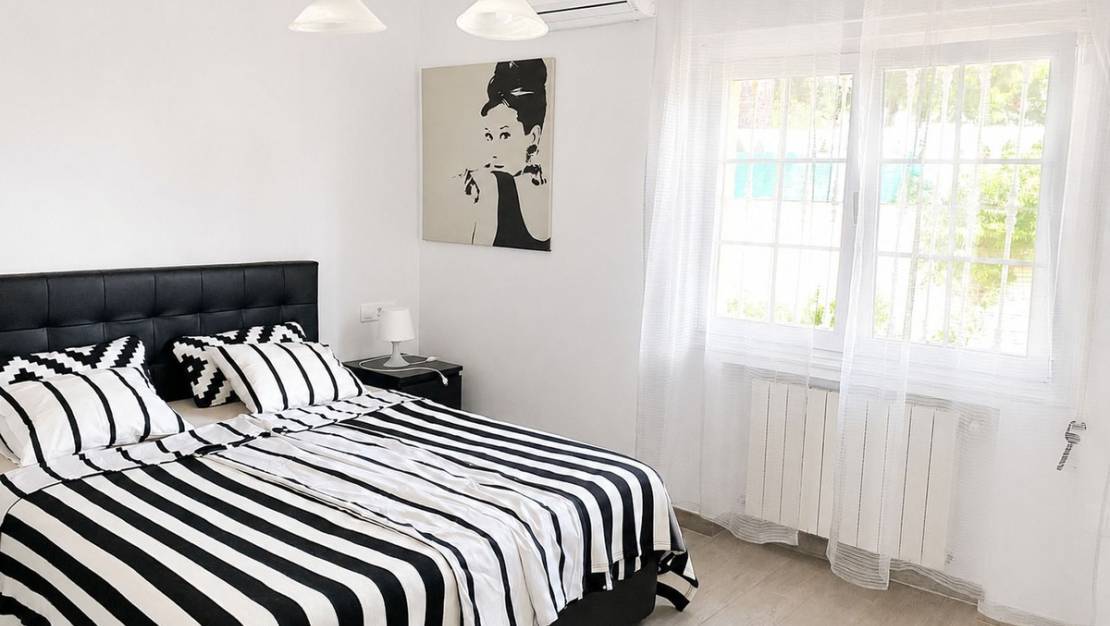 Venta - Chalet - Orihuela - La Zenia