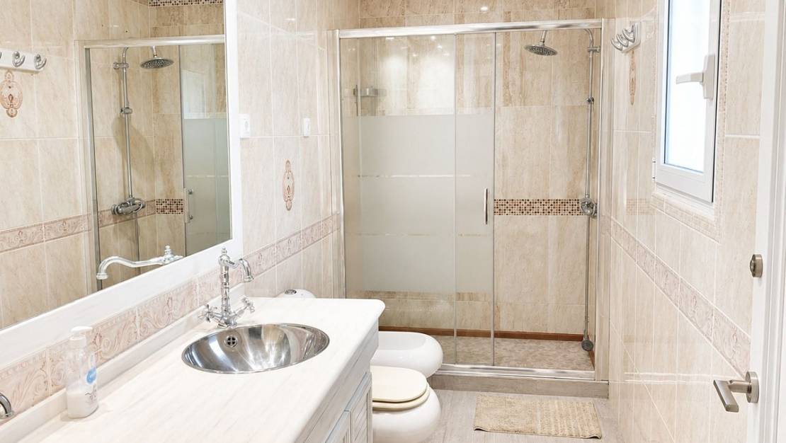 Venta - Chalet - Orihuela - La Zenia