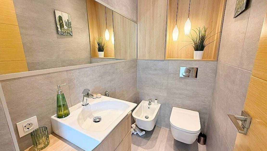 Venta - Chalet - Orihuela - La Zenia