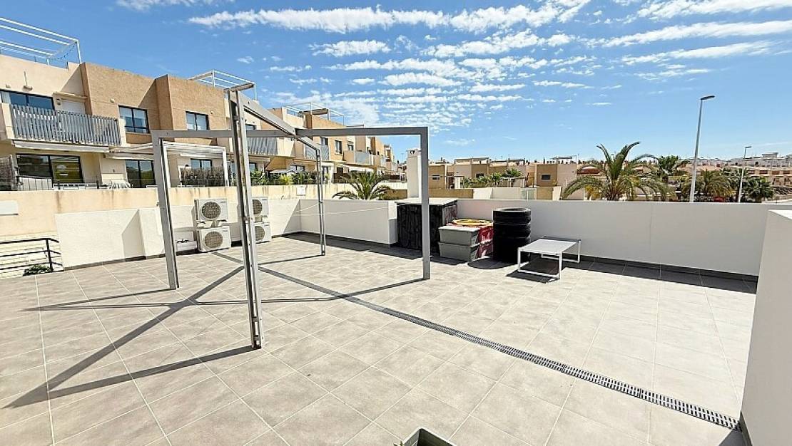Venta - Chalet - Orihuela - La Zenia