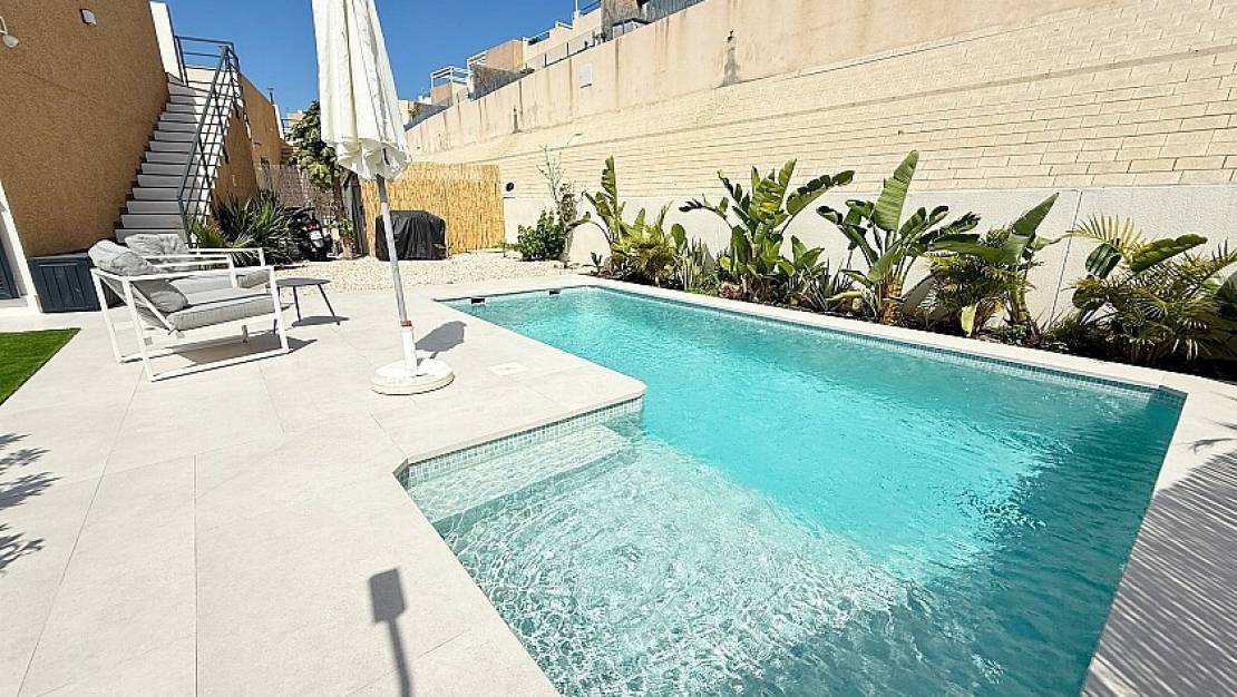 Venta - Chalet - Orihuela - La Zenia
