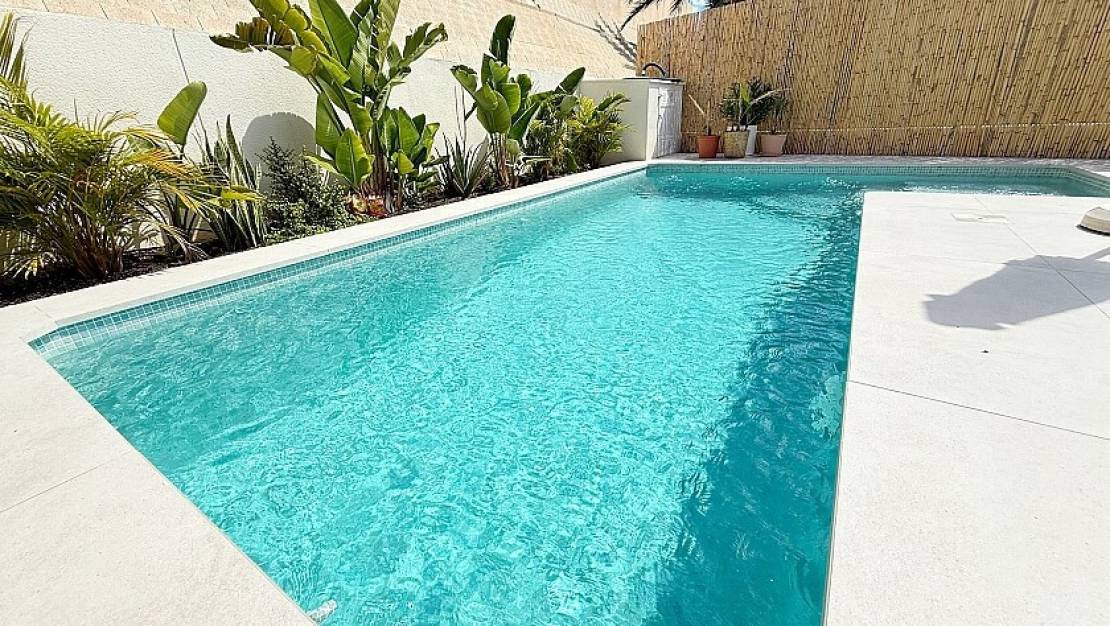 Venta - Chalet - Orihuela - La Zenia