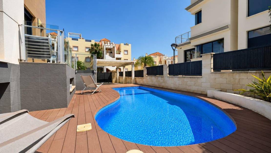 Venta - Chalet - Orihuela - La Zenia