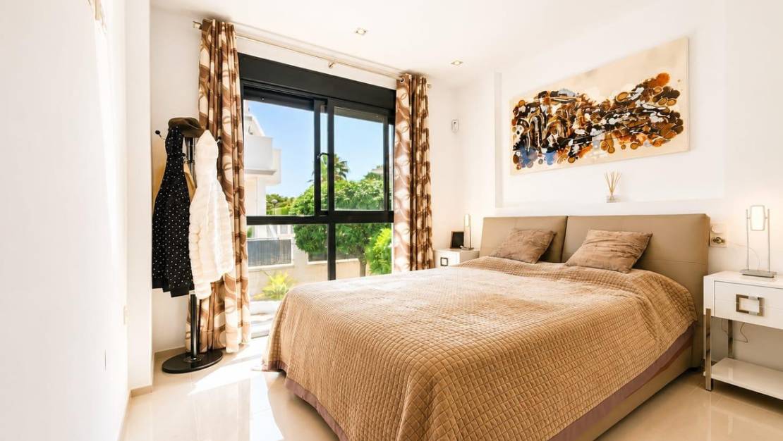 Venta - Chalet - Orihuela - La Zenia