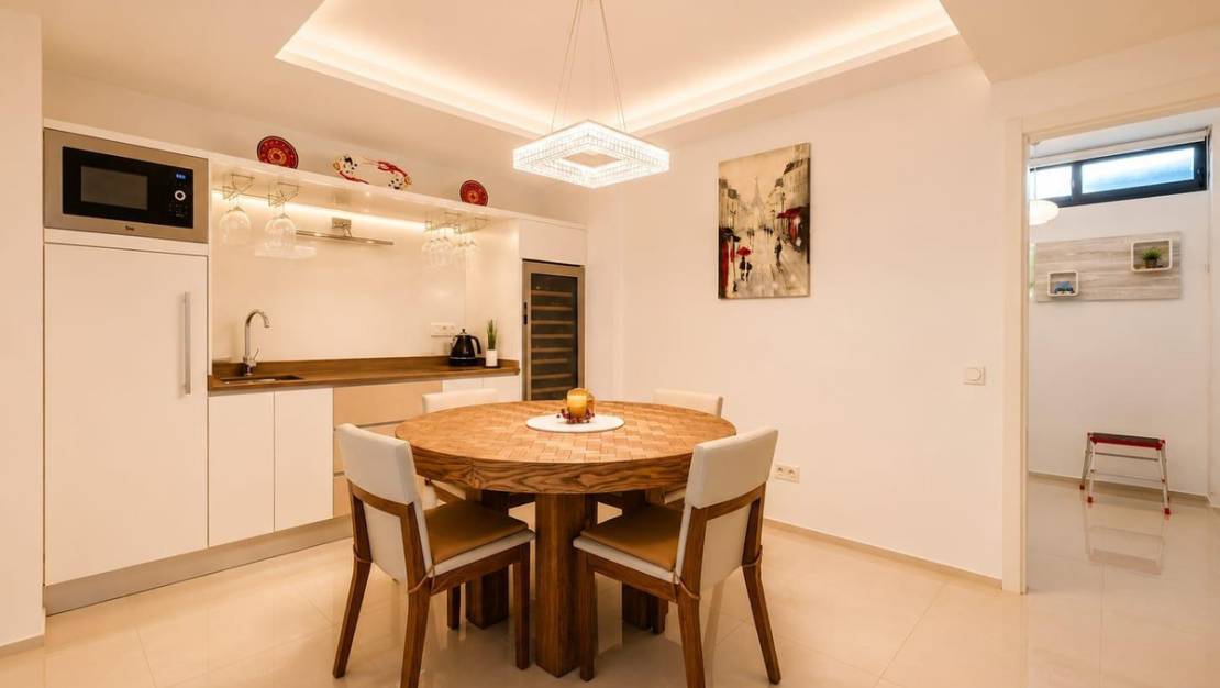 Venta - Chalet - Orihuela - La Zenia