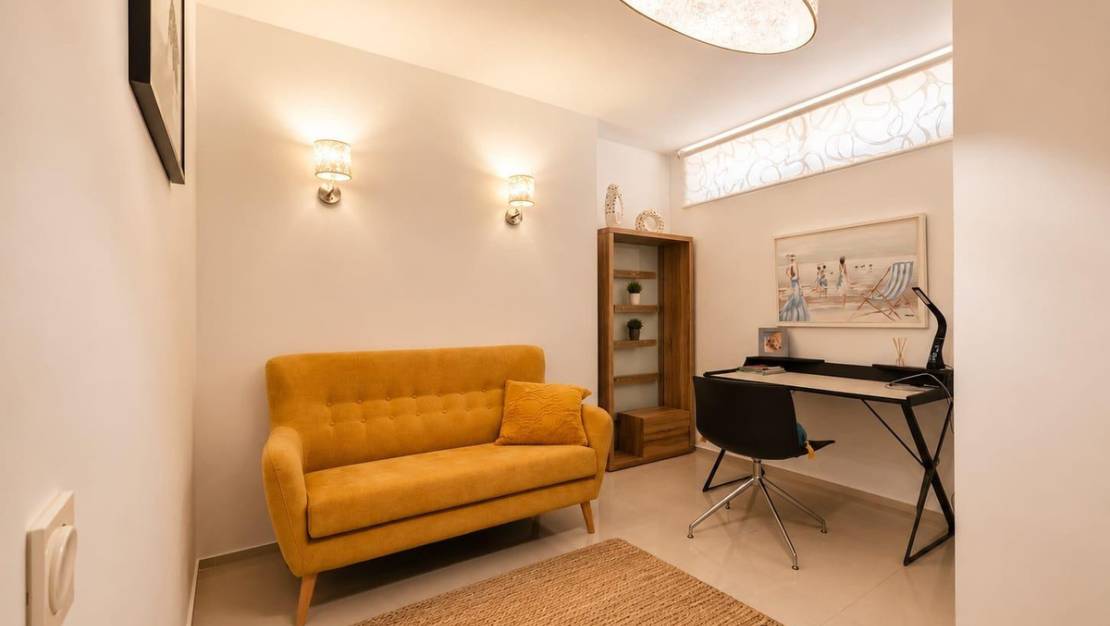 Venta - Chalet - Orihuela - La Zenia