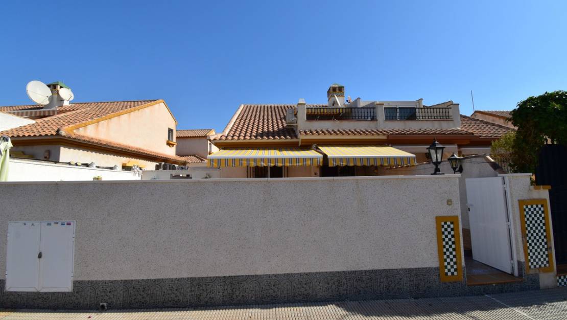 Venta - Chalet - Orihuela - La Zenia