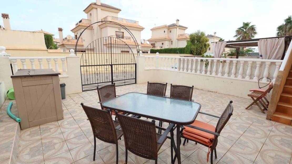 Venta - Chalet - Orihuela - La Zenia