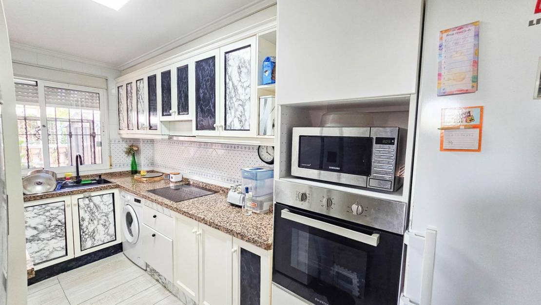 Venta - Chalet - Orihuela - La Zenia