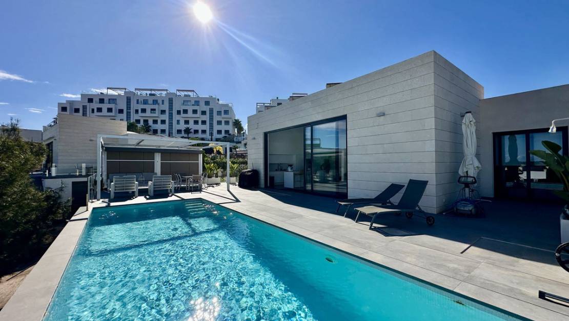 Venta - Chalet - Orihuela - Las Colinas Golf