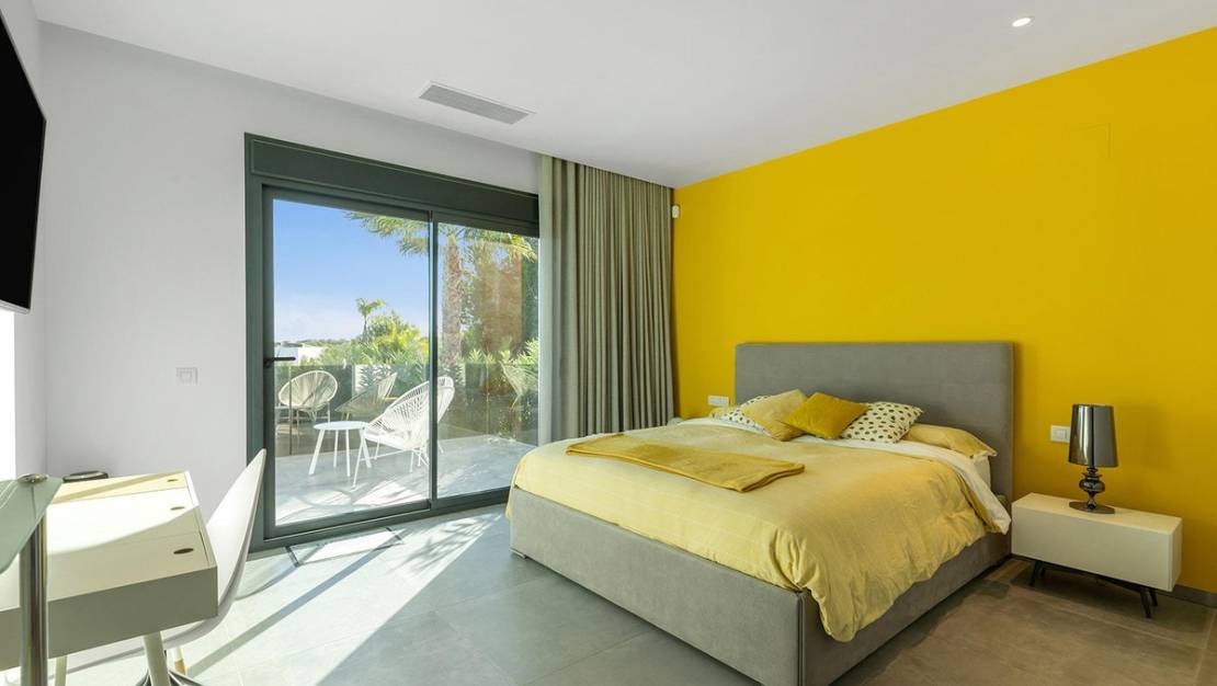 Venta - Chalet - Orihuela - Las Colinas Golf