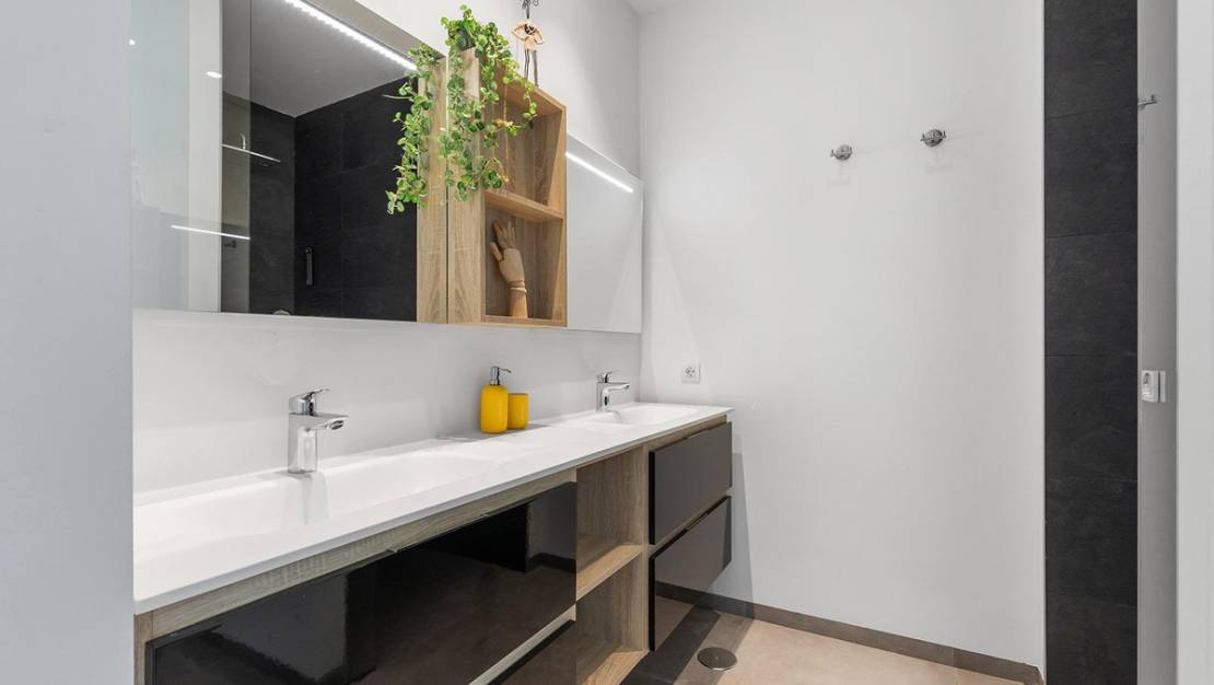 Venta - Chalet - Orihuela - Las Colinas Golf