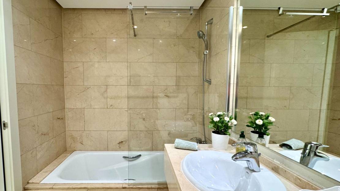 Venta - Chalet - Orihuela - Las Colinas Golf