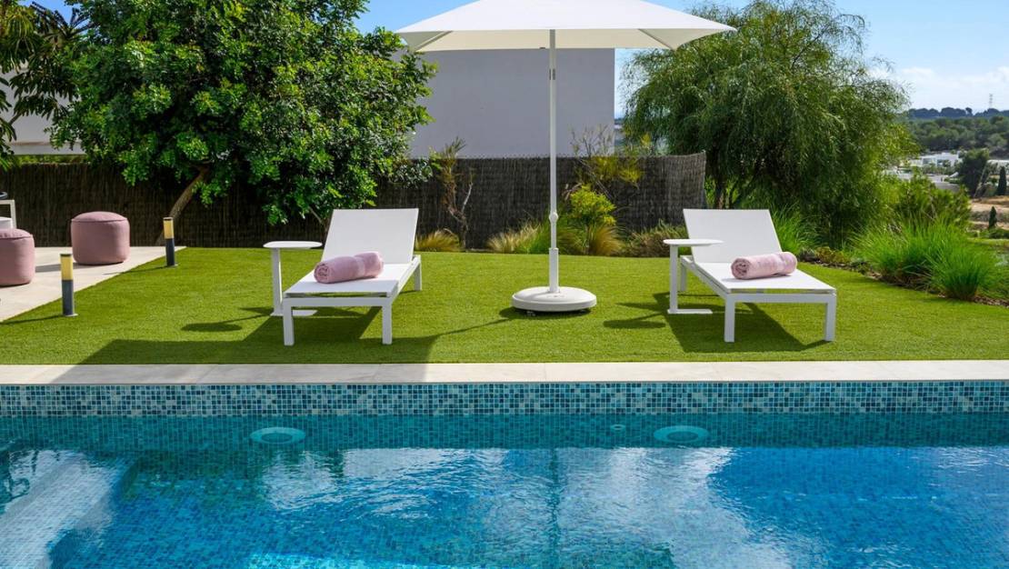 Venta - Chalet - Orihuela - Las Colinas Golf