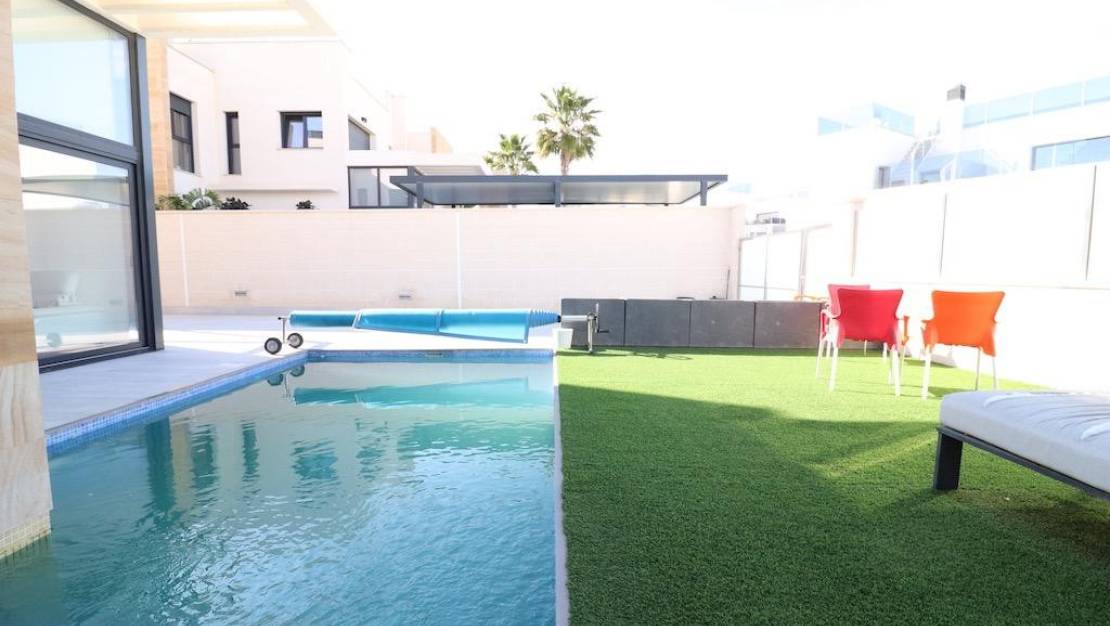 Venta - Chalet - Orihuela - Lomas de Cabo Roig