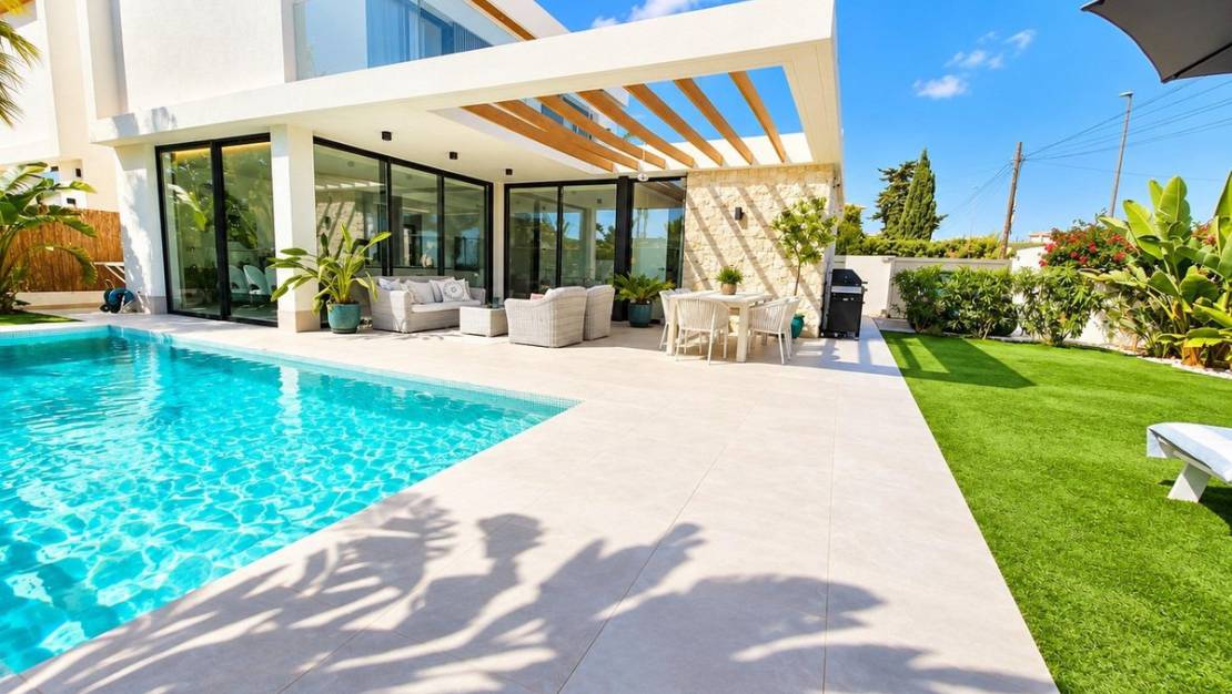 Venta - Chalet - Orihuela - Lomas de Cabo Roig