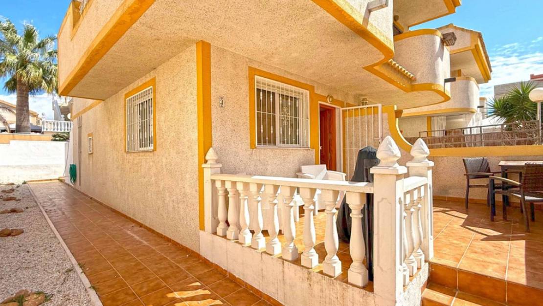 Venta - Chalet - Orihuela - Los Altos