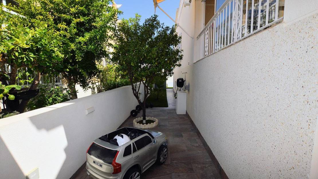 Venta - Chalet - Orihuela - Los Altos