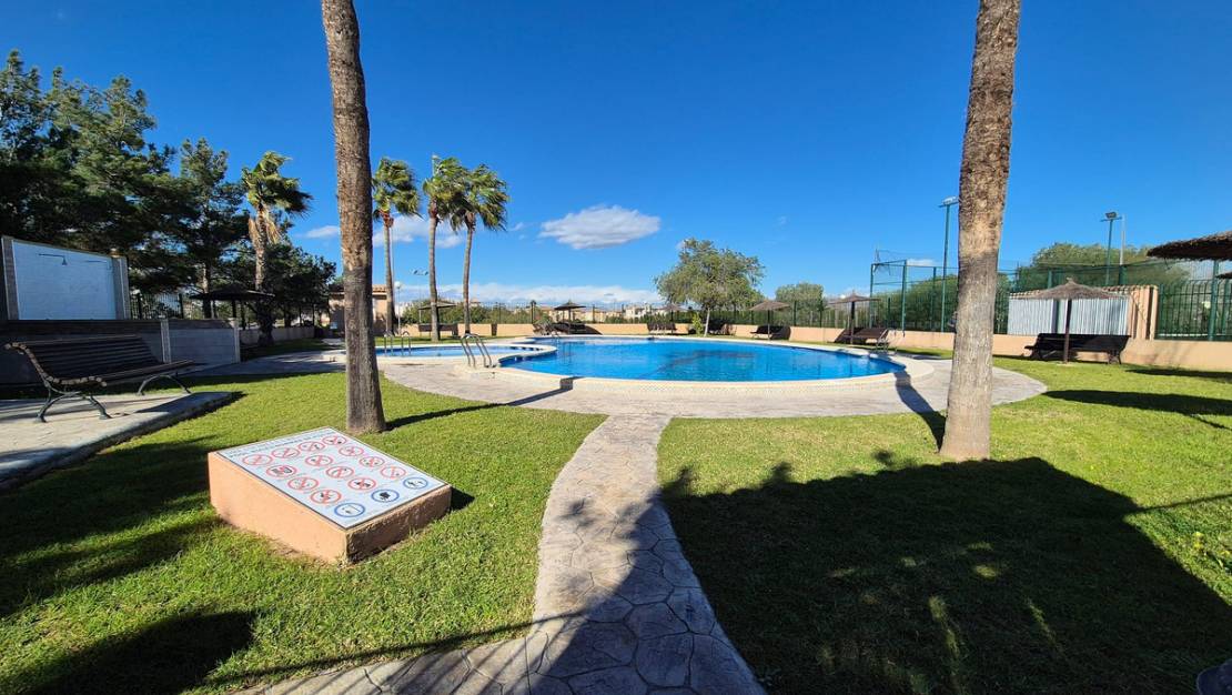 Venta - Chalet - Orihuela - Los Altos