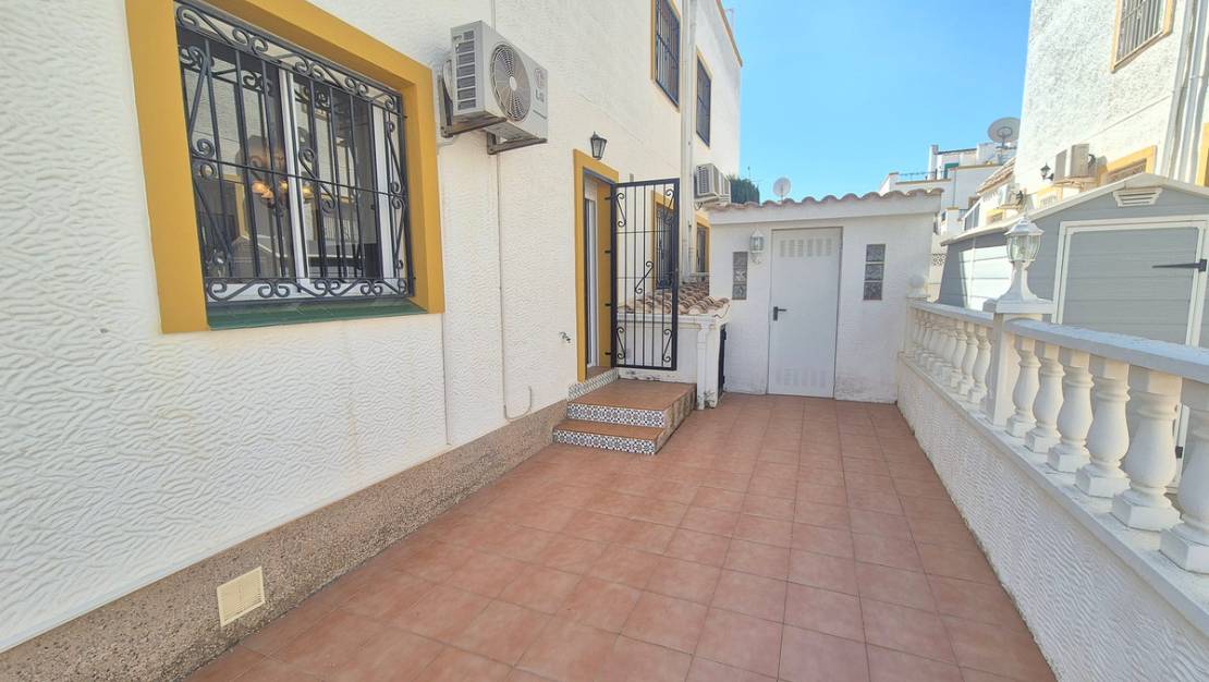 Venta - Chalet - Orihuela - Los Altos