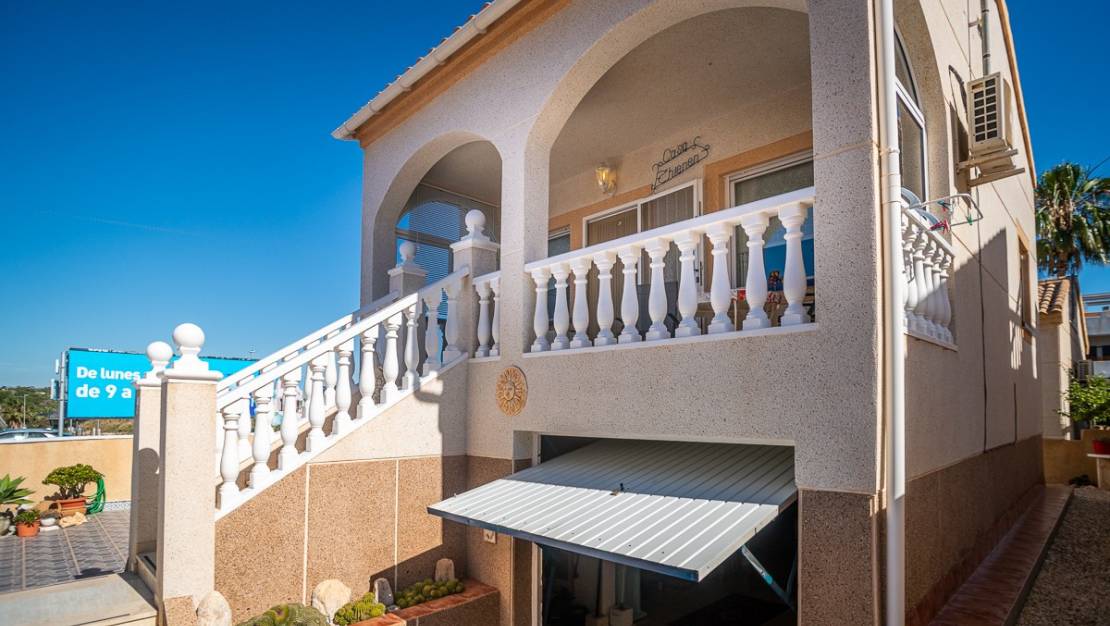 Venta - Chalet - Orihuela - Los Altos