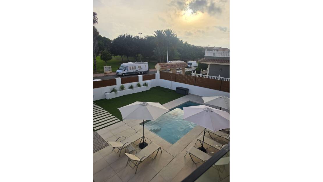 Venta - Chalet - Orihuela - Los Altos