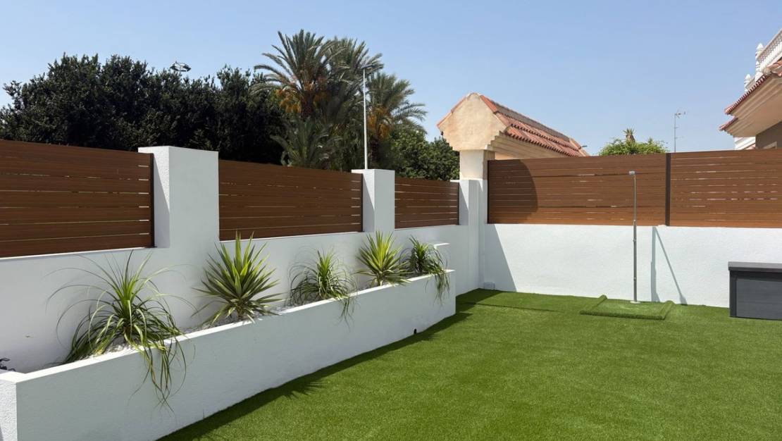 Venta - Chalet - Orihuela - Los Altos