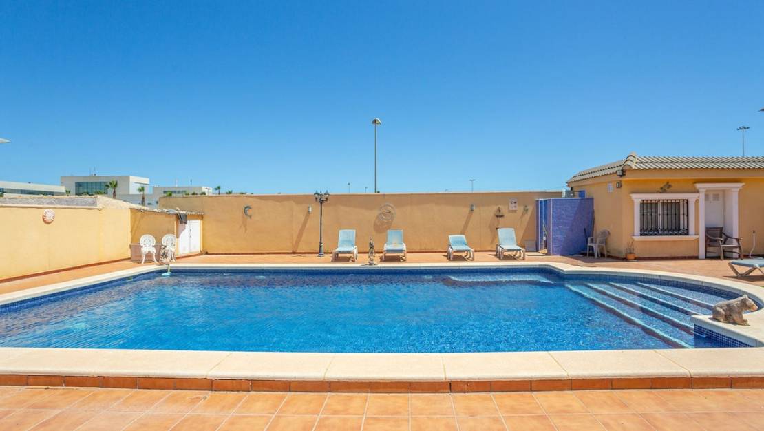 Venta - Chalet - Orihuela - Los Balcones