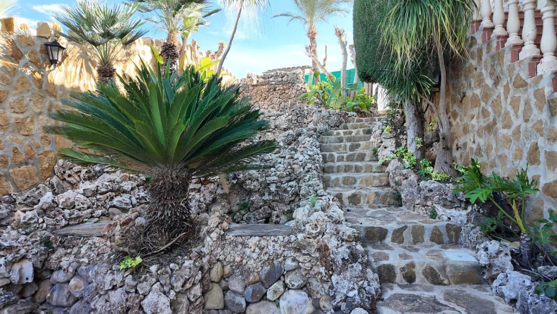 Venta - Chalet - Orihuela - Los Balcones