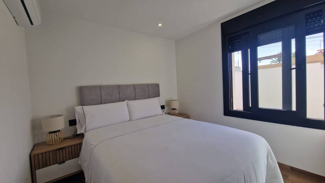 Venta - Chalet - Orihuela - Los Balcones