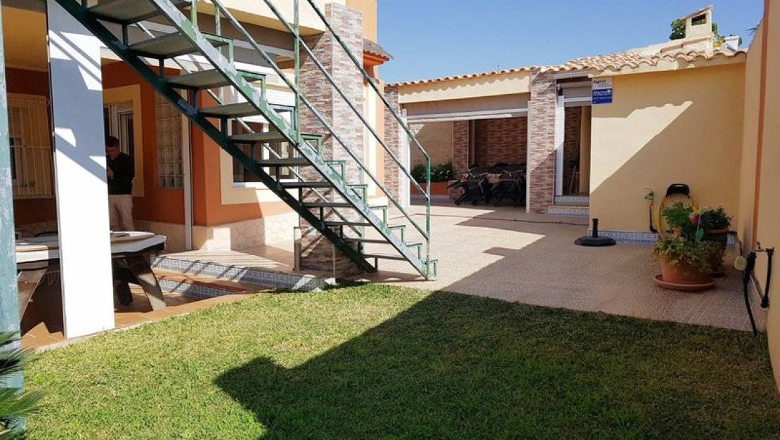 Venta - Chalet - Orihuela - Los Balcones