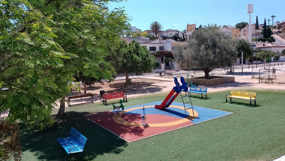 Venta - Chalet - Orihuela - Los Balcones