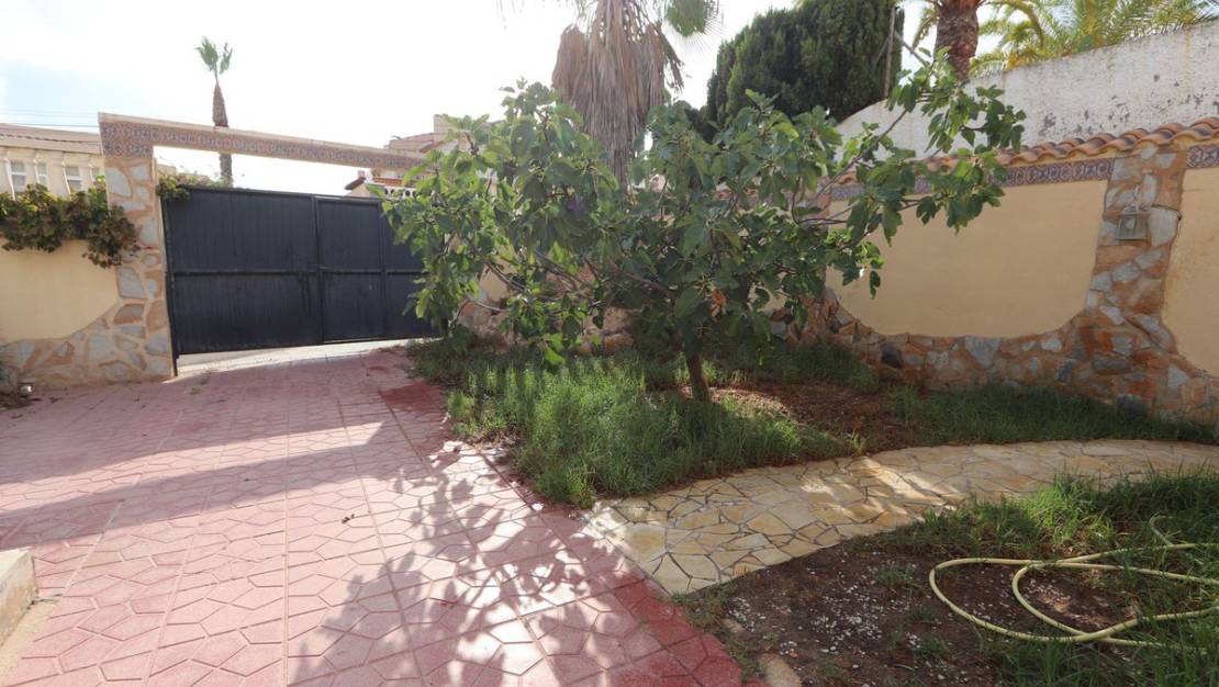 Venta - Chalet - Orihuela - Los Balcones