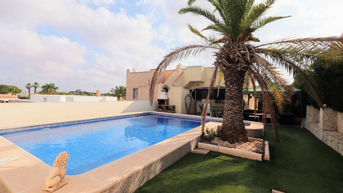 Venta - Chalet - Orihuela - Los Balcones