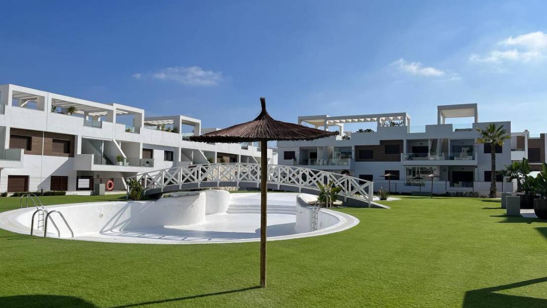 Venta - Chalet - Orihuela - Los Balcones