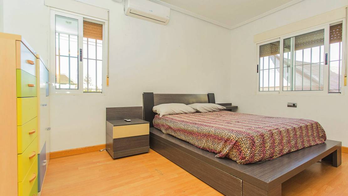 Venta - Chalet - Orihuela - Los Balcones