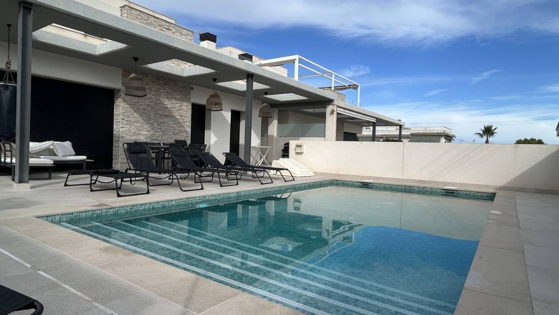 Venta - Chalet - Orihuela - Los Balcones