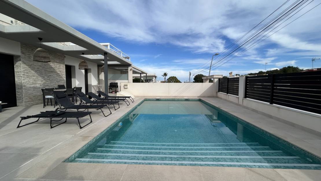 Venta - Chalet - Orihuela - Los Balcones