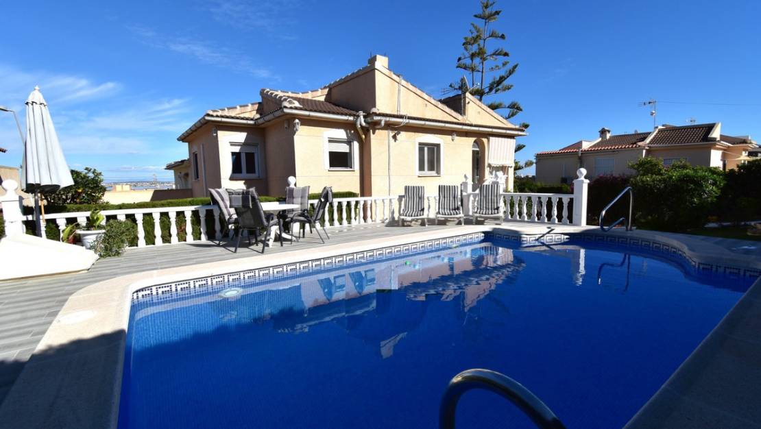 Venta - Chalet - Orihuela - Los Balcones