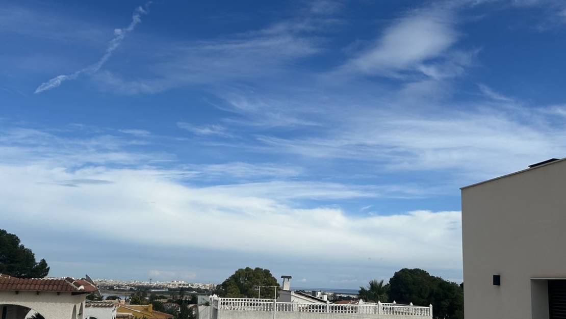 Venta - Chalet - Orihuela - Los Balcones