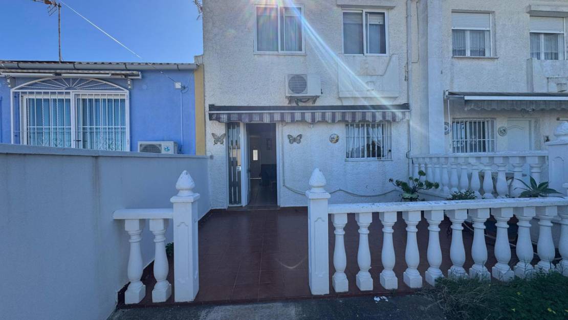 Venta - Chalet - Orihuela - Los Balcones
