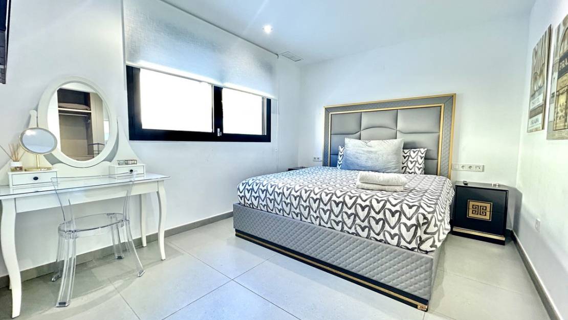 Venta - Chalet - Orihuela - Los Balcones