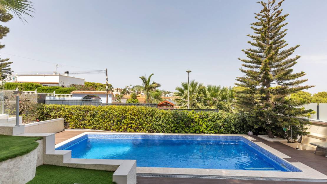 Venta - Chalet - Orihuela - Los Balcones