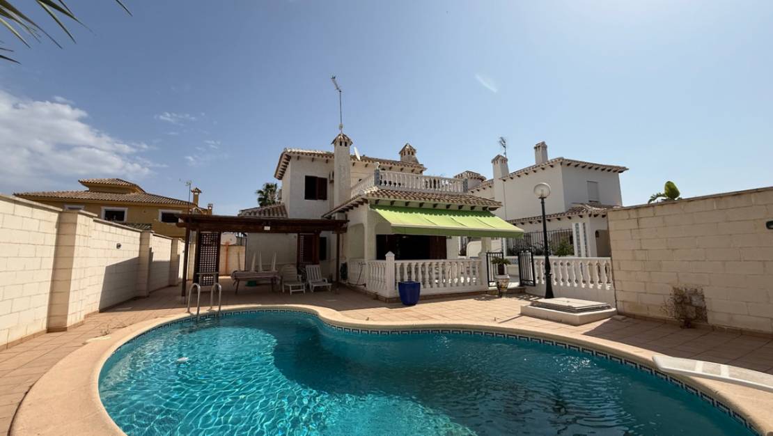 Venta - Chalet - Orihuela - Orihuela Centro